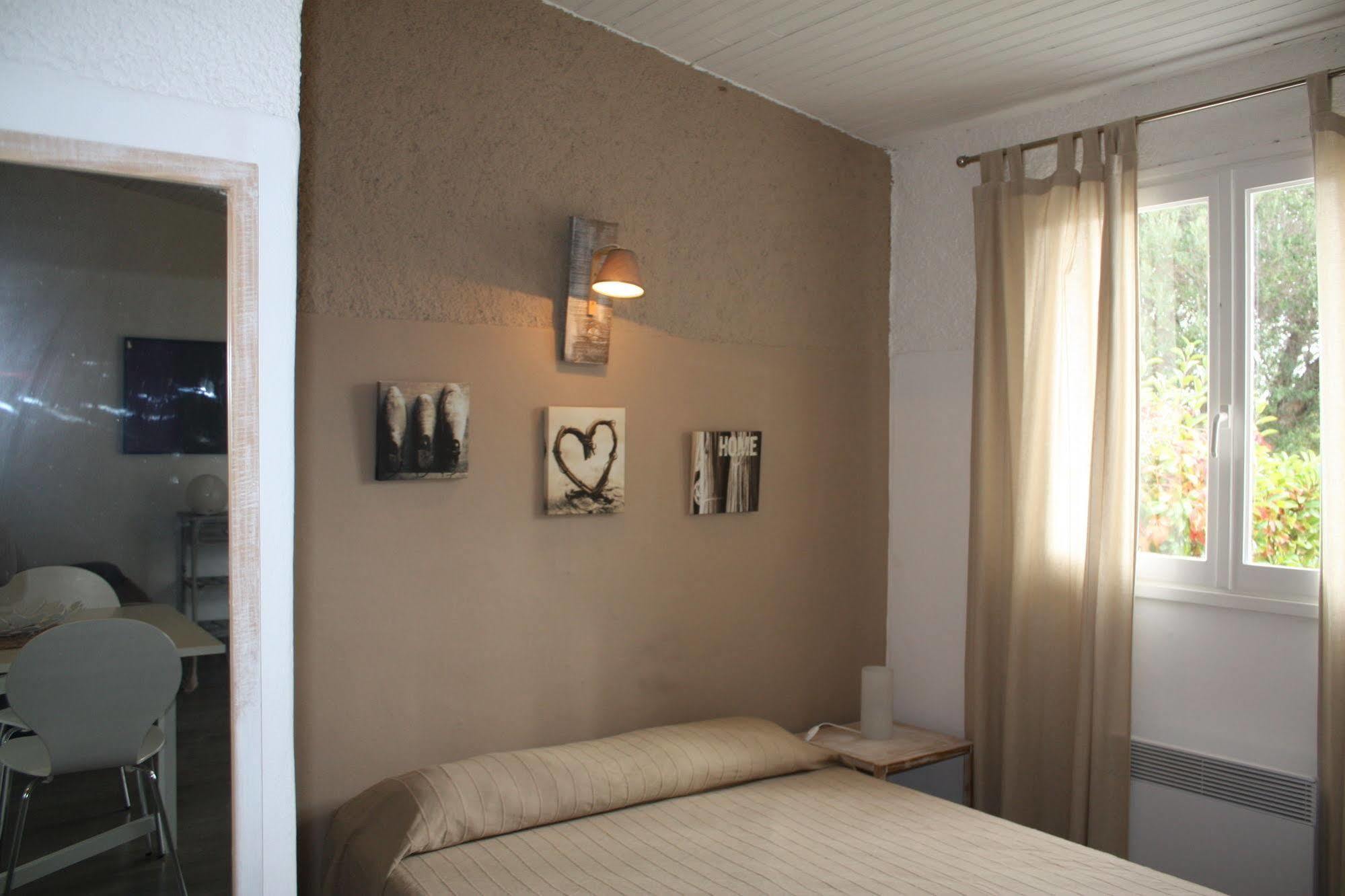Residence Casarina Бонифачо Экстерьер фото