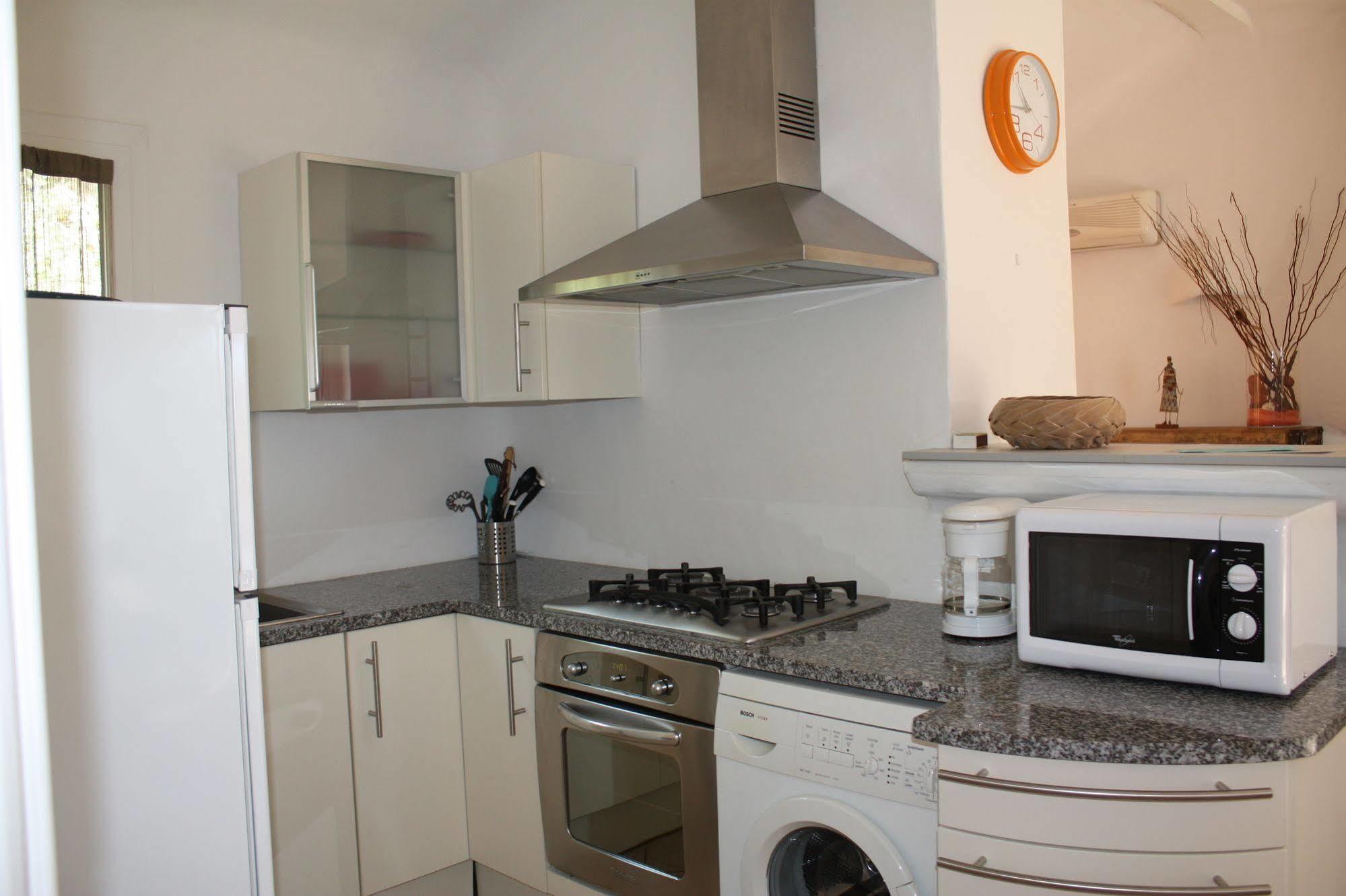 Residence Casarina Бонифачо Экстерьер фото